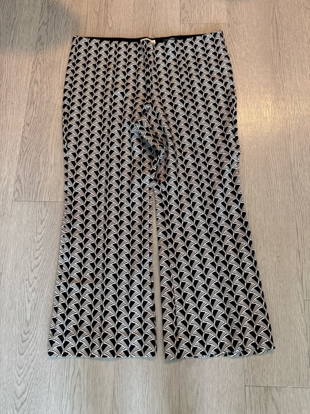 Anthropologie Meave The Margot Kick Flare Art Deco Pants Size XL - Picture 2 of 6